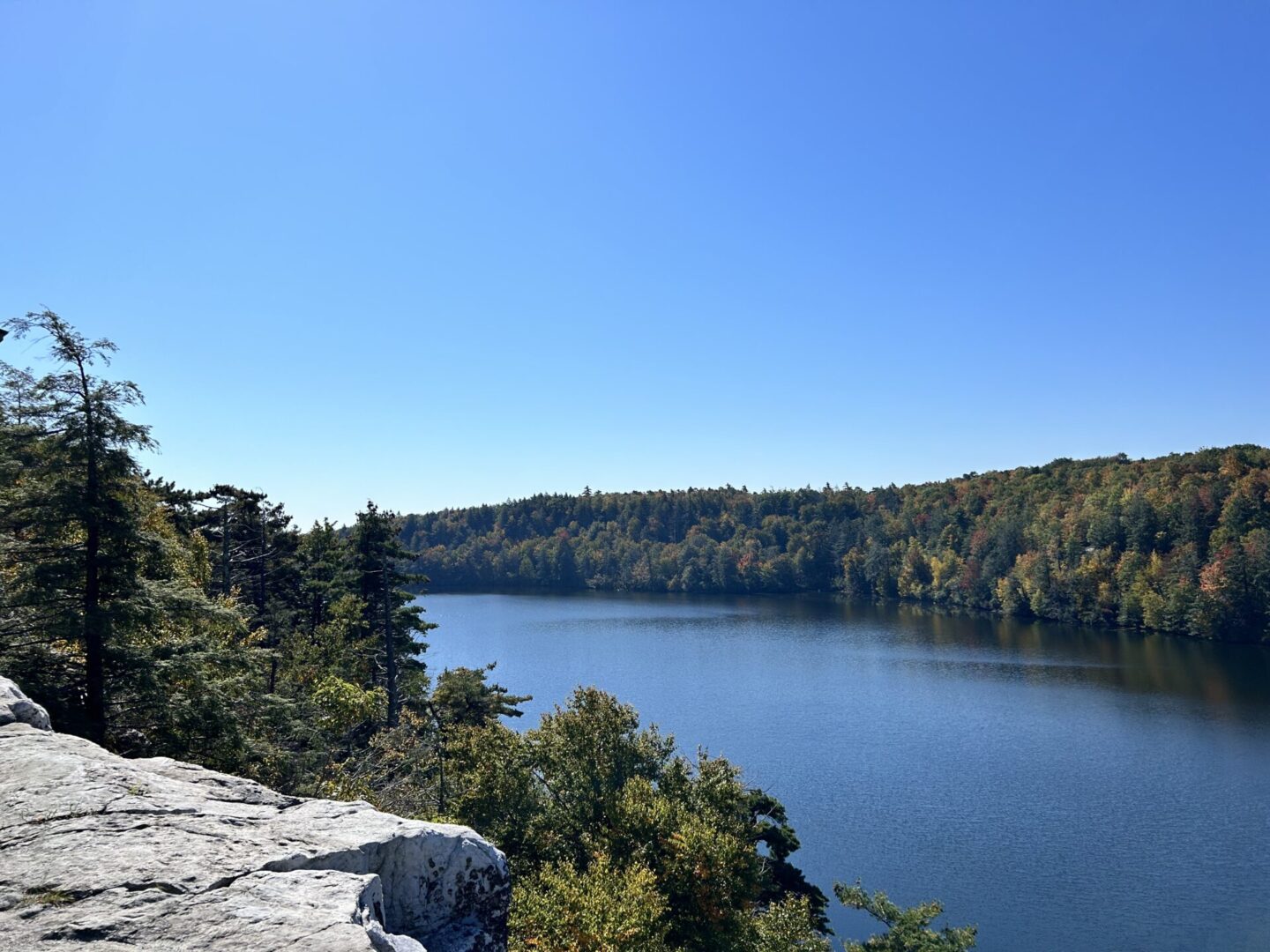 A view of the water from above.